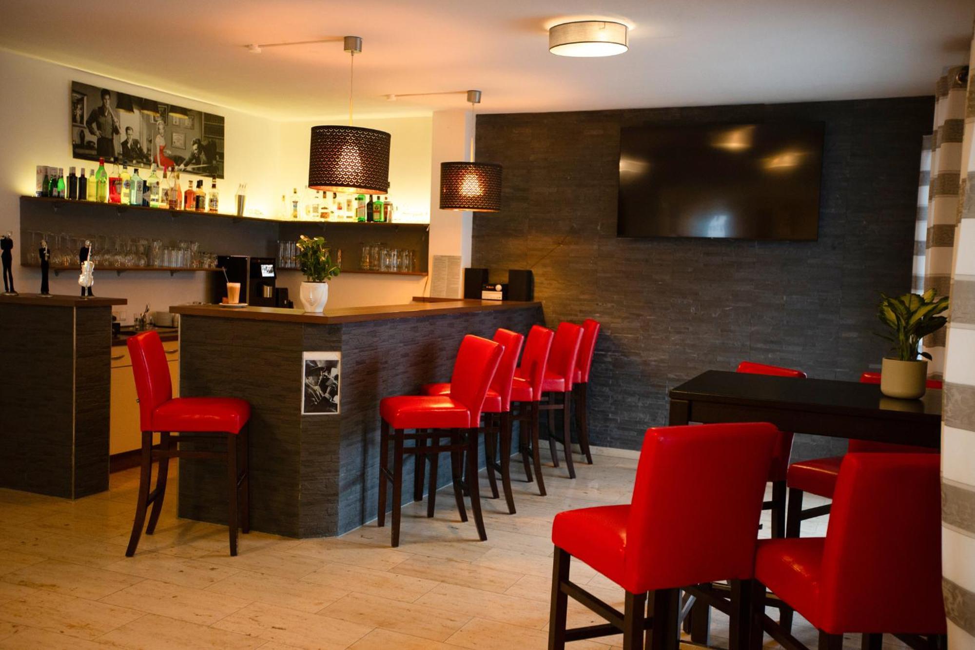Hotel Auwald 3*